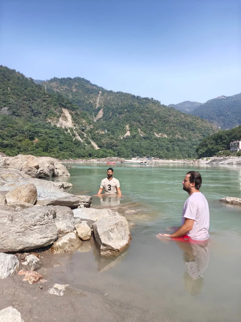 Advanced pranayama breathing practice session at Anantadrishti Yoga